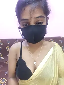 mounika26 online show from 09-12-25, 12:49