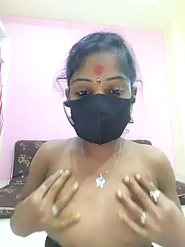 mounika26 online show from 09-28-25, 08:31
