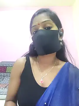 mounika26 online show from 10-17-25, 04:20