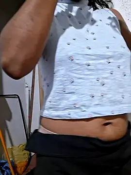 sunny sweet online show from 07-24-26, 08:40
