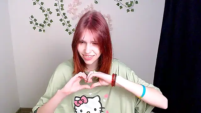 Snapshot of GuessMe___ chatting on 06-14-26, 06:37 GuessMe online show from 06-14-26, 06:37