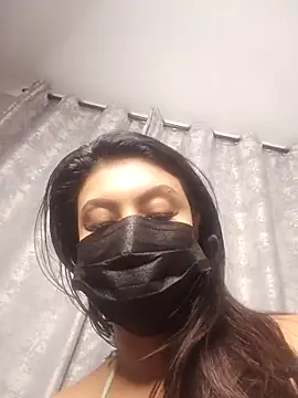 Indian GlowingMiax online show from 04-18-26, 04:38