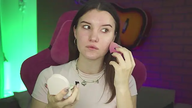 AgataWillis online show from 11-08-25, 02:34