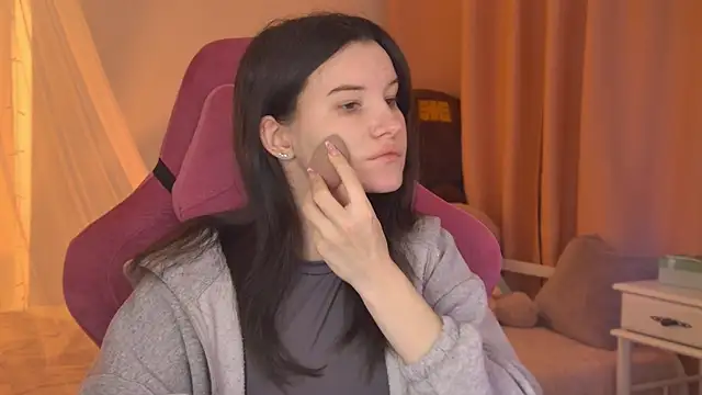 AgataWillis online show from 04-27-26, 05:49