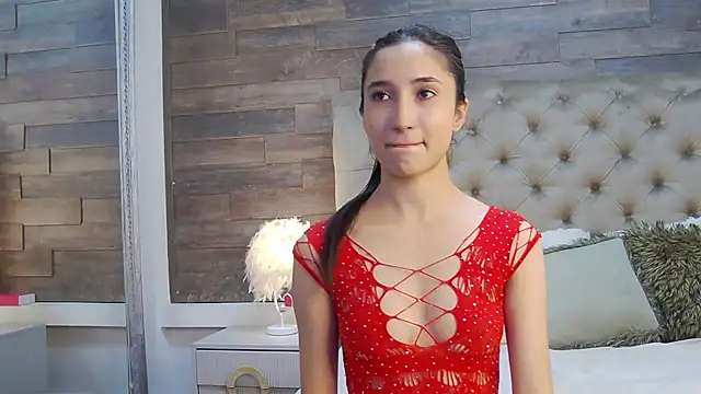 CarolinaBlair online show from 10-31-25, 06:47