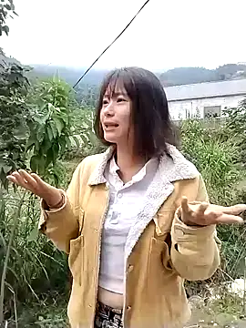 linda bae00 online show from 12-14-25, 01:33