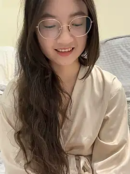 Snapshot of laowumeimei chatting on 10-10-25, 02:05 laowumeimei online show from 10-10-25, 02:05