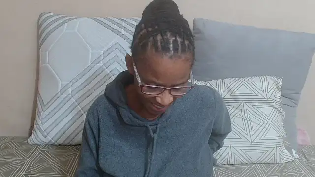 Snapshot of SugarPoppy24xxx chatting on 09-14-25, 06:12 SugarPoppy24xxx online show from 09-14-25, 06:12