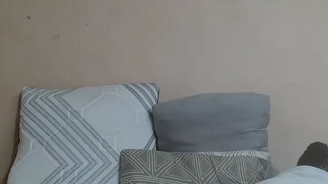 Snapshot of SugarPoppy24xxx chatting on 09-14-25, 06:18 SugarPoppy24xxx online show from 09-14-25, 06:18