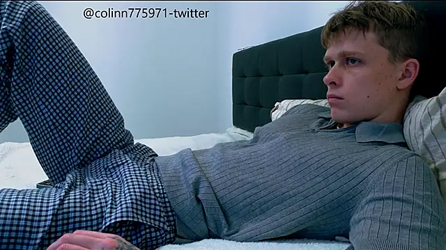 TalkingHead 0  online show from 12-14-25, 09:41