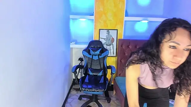 alison moon7 online show from 11-21-25, 12:37