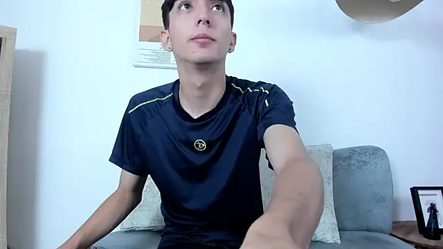 Snapshot of dear_jeycot chatting on 10-29-25, 01:02 dear jeycot online show from 10-29-25, 01:02