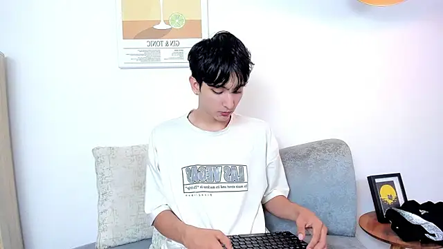 Snapshot of dear_jeycot chatting on 12-01-25, 12:43 dear jeycot online show from 12-01-25, 12:43