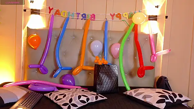 Daiisy kiss online show from 05-13-26, 01:30