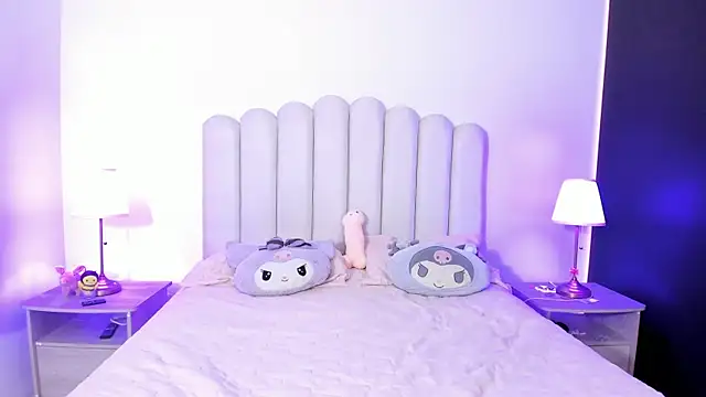 Snapshot of SofieBunnie chatting on 11-07-25, 10:10 SofieBunnie online show from 11-07-25, 10:10