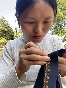 Snapshot of milo_bae chatting on 01-18-26, 07:01 milo bae online show from 01-18-26, 07:01