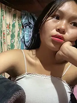 Snapshot of milo_bae chatting on 02-11-26, 11:32 milo bae online show from 02-11-26, 11:32