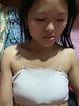 Snapshot of milo_bae chatting on 02-14-26, 11:56 milo bae online show from 02-14-26, 11:56