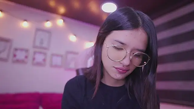 Lana Dreams  online show from 11-07-25, 12:43