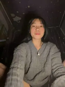 EmLy02 online show from 02-18-26, 11:17