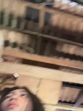 EmLy02 online show from 04-28-26, 01:37