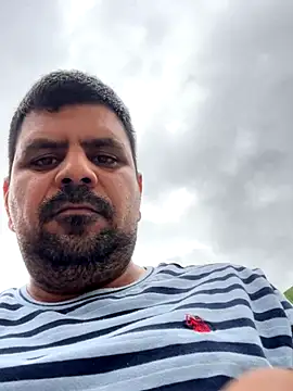 Snapshot of Diabloproducciones chatting on 10-19-25, 08:09 Diabloproducciones online show from 10-19-25, 08:09