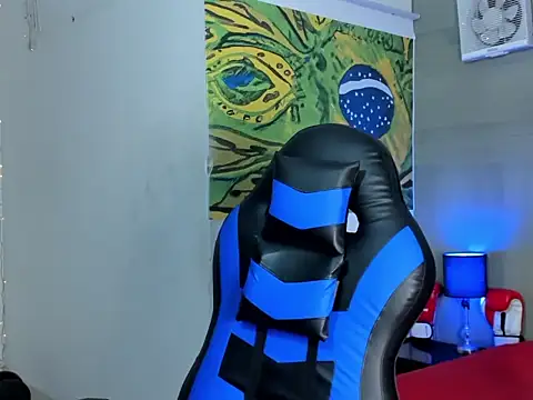 nicolai drake online show from 10-25-25, 03:36