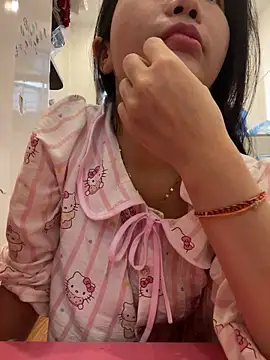 Miumieu online show from 12-18-25, 05:57