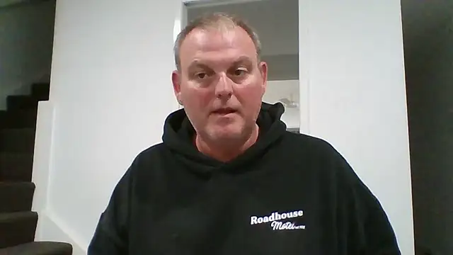Easyridea online show from 05-23-26, 07:46