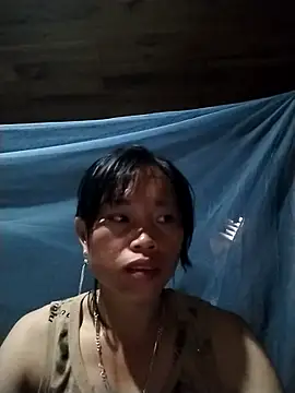 Snapshot of __Ngoc20__ chatting on 09-18-25, 05:09   Ngoc20   online show from 09-18-25, 05:09