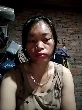   Ngoc20   online show from 12-19-25, 01:34
