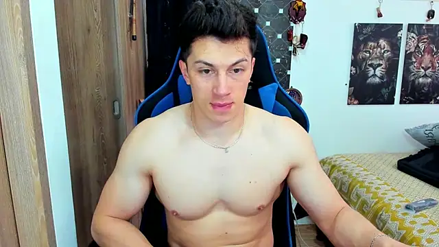 javiersexymann online show from 12-17-24, 07:48