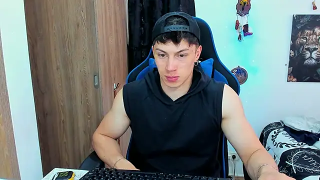 javiersexymann online show from 01-31-25, 05:42