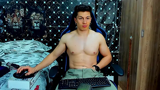 javiersexymann online show from 03-02-26, 05:08