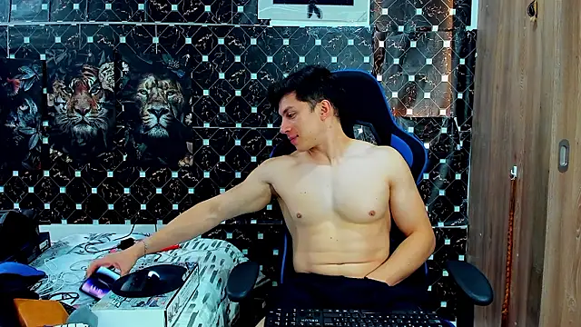 javiersexymann online show from 03-11-26, 08:04