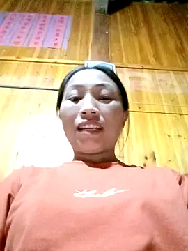 lucybaby00 online show from 04-17-26, 12:08