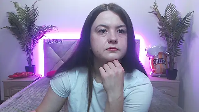 Snapshot of MavkaCute chatting on 10-05-25, 06:06 MavkaCute online show from 10-05-25, 06:06