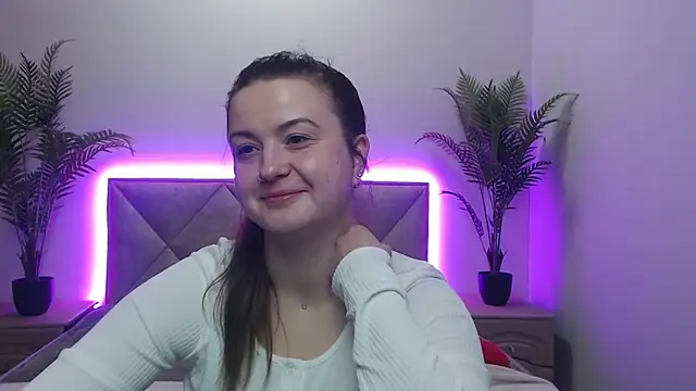 Snapshot of MavkaCute chatting on 11-09-25, 07:12 MavkaCute online show from 11-09-25, 07:12