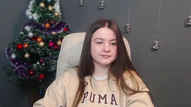 Snapshot of MavkaCute chatting on 12-18-25, 07:20 MavkaCute online show from 12-18-25, 07:20