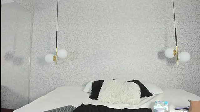 shumy angels online show from 12-19-25, 12:12