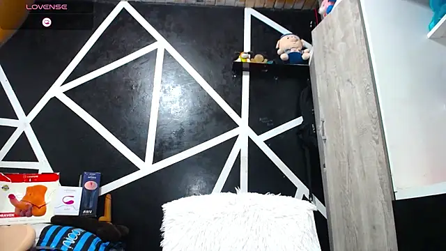 Angel latinboy online show from 02-12-25, 09:11