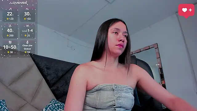 SaraWagner  online show from 04-27-26, 11:58