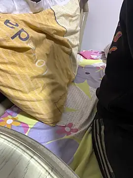 Snapshot of HaltBrand chatting on 03-03-26, 12:44 HaltBrand online show from 03-03-26, 12:44