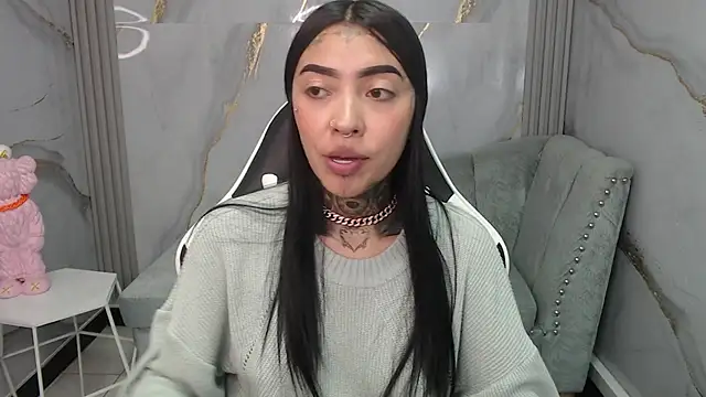 Ashley Blum v online show from 11-04-25, 08:08