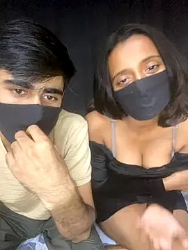 Snapshot of Joy_Love_Roxie chatting on 10-14-25, 08:20 Joy Love Roxie online show from 10-14-25, 08:20