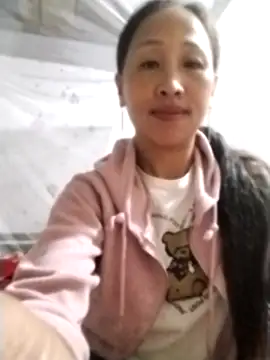 cute love00 online show from 10-12-25, 10:53