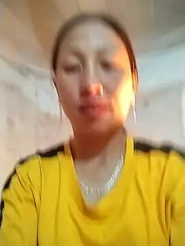 cute love00 online show from 12-02-25, 10:31