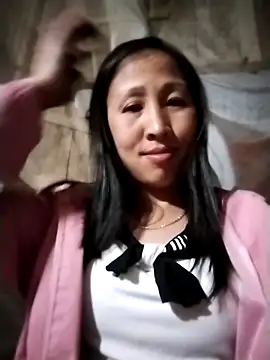 cute love00 online show from 12-18-25, 11:49