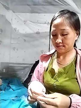 cute love00 online show from 02-24-26, 10:46