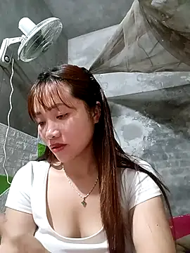 Snapshot of adbosa_00 chatting on 09-13-25, 03:28 adbosa 00 online show from 09-13-25, 03:28